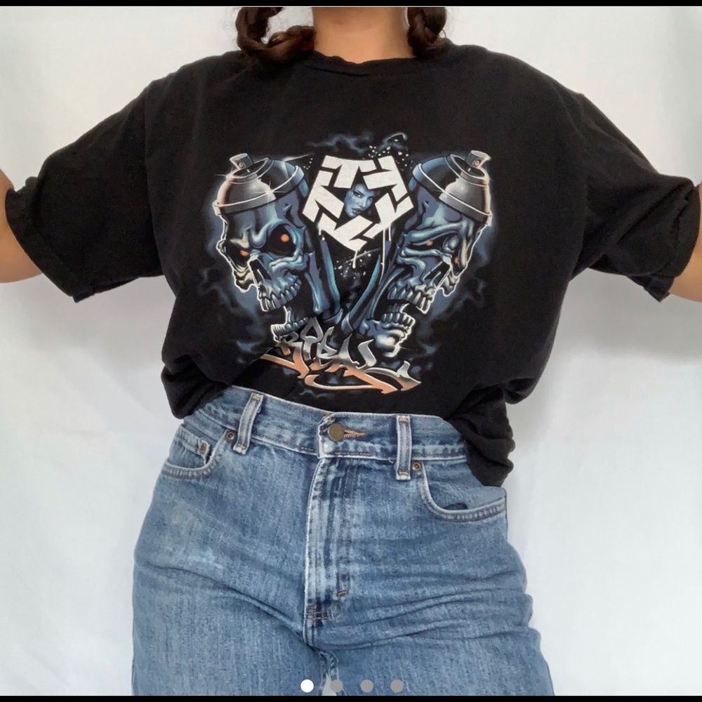 Black graphic tee